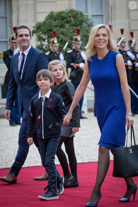 Laurence Auzière Jourdan, Guillaume Jourdan et leurs enfants Emma et Thomas - Arrivées au palais de l'Elysée à Paris pour la cérémonie d'investiture d'E. Macron, nouveau président de la République, le 14 mai 2017. © Cyril Moreau/Bestimage 