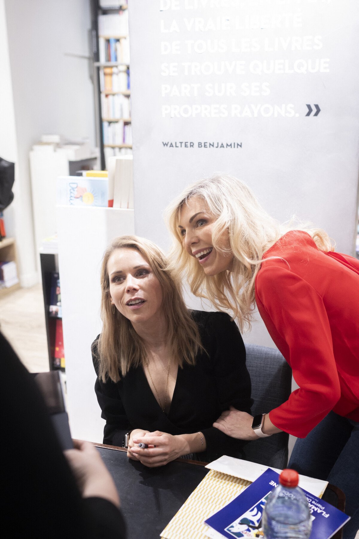 Photo : Exclusif - Tiphaine Auzière et sa soeur Laurence Auzière-Jourdan
