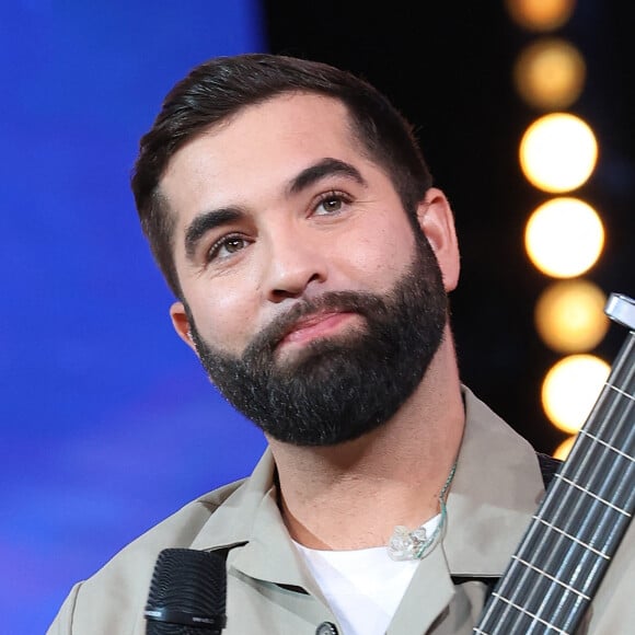 Kendji Girac est sorti du silence 
Kendji Girac - Les personnalités se mobilisent lors de la 37ème édition du Téléthon sur le plateau de France 2, avec pour parrain Vianney. Cette année, 80,6 millions de dons ont été promis. © Coadic Guirec / Bestimage