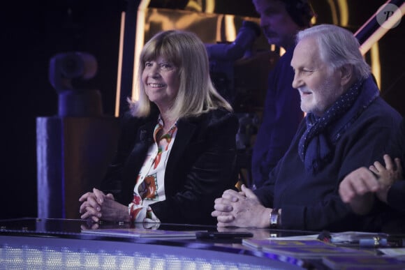 Exclusif - Chantal Goya, Jean-Jacques Debout sur le plateau de l’enregistrement de l’émission « Face à Hanouna » présentée par C.Hanouna et diffusée sur C8 le 27 avril 2024, à Paris, France, le 25 avril 2024. © Jack Tribeca / Bestimage