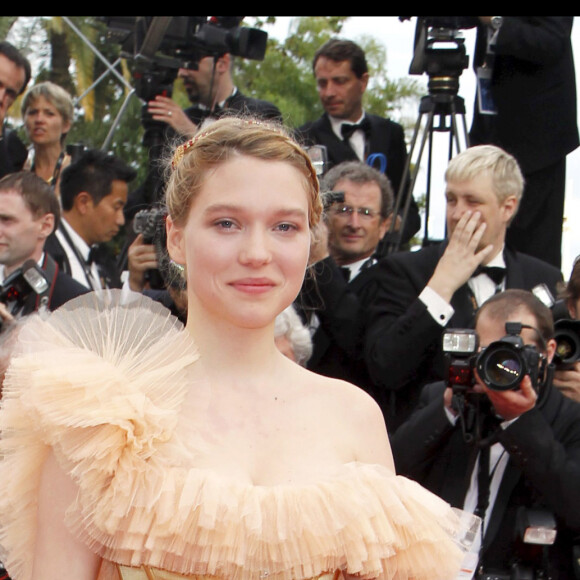 Léa Seydoux - Montée des marches à Cannes, 2010.