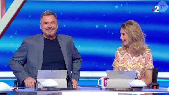 Le jeu d'Olivier Minne et Sidonie Bonnec subira un changement d'horaire
Olivier Minne et Sidonie Bonnec sur le plateau de "Tout le monde a son mot à dire"