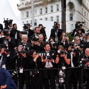 Leïla Bekhti - Montée des marches du film " Furiosa : A Mad Max Saga " lors du 77ème Festival International du Film de Cannes, au Palais des Festivals à Cannes. Le 15 mai 2024 © Jacovides-Moreau / Bestimage