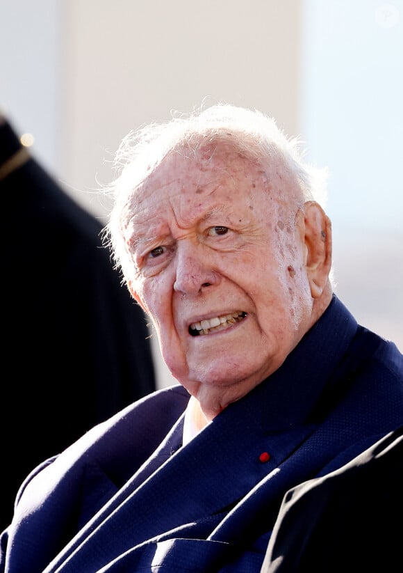 Jean-Claude Gaudin - Le pape François lors du moment de recueillement à la stèle, avec les chefs religieux, au Mémorial dédié aux marins et migrants perdus en mer, lors de sa visite officielle à Marseille. Le 22 septembre 2023 © Dominique Jacovides / Bestimage