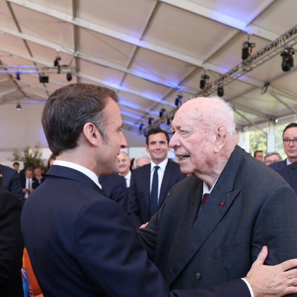 Le président Emmanuel Macron, Jean-Claude Gaudin - - Le président Emmanuel Macron inaugure le centre de formation et d'innovation TANGRAM du groupe CMA CGM à Marseille le 7 mai 2024. © Dominique Jacovides / Bestimage