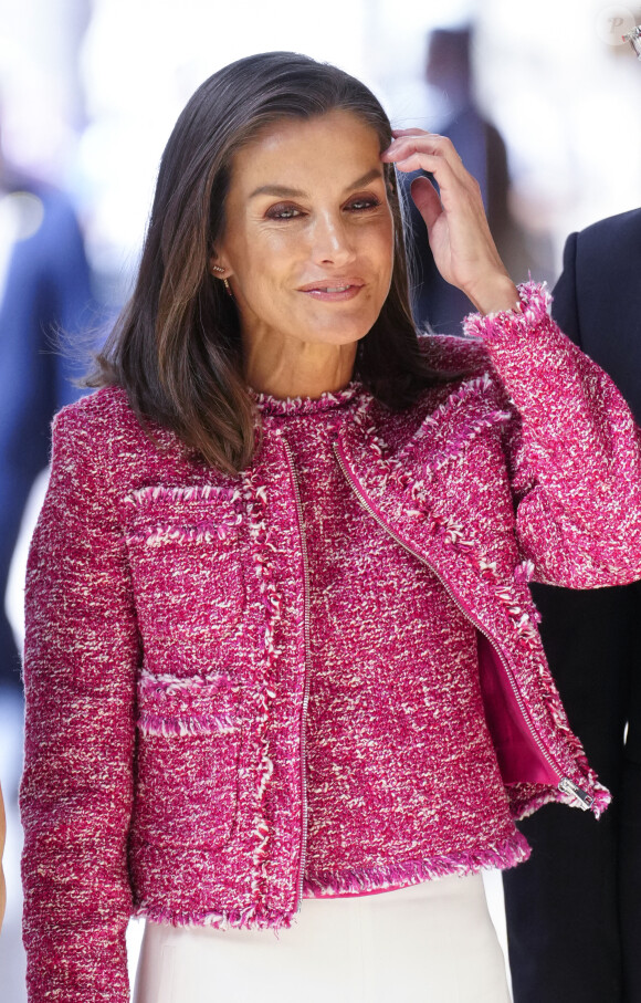 La reine Letizia d'Espagne assiste à la commémoration de la Journée mondiale de la Croix-Rouge et du Croissant-Rouge à Oviedo, Espagne, le 14 mai 2024. 