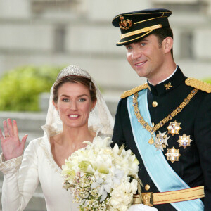 Felipe et Letizia se sont mariés il y a de nombreuses années.
Mariage du prince Felipe d'Espagne et Letizia Ortiz à Madrid.