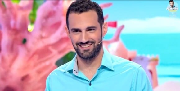 Écrasant sur son passage Bruno Hourcade.
Bruno dans "Les 12 Coups de midi" sur TF1