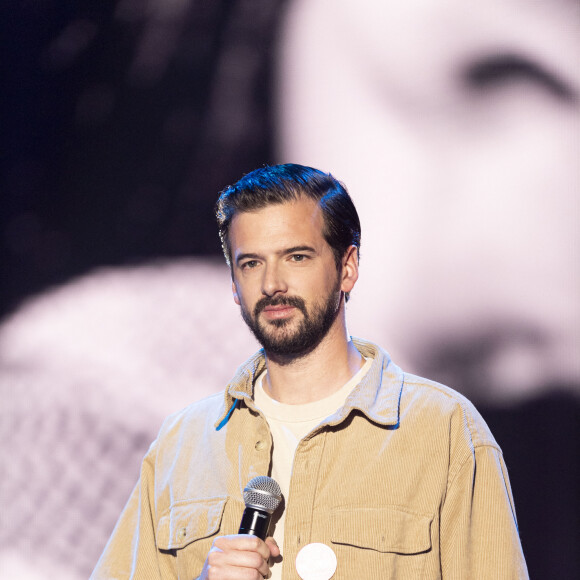 Exclusif - No Web - Marc-Antoine Le Bret - Enregistrement de l'émission "Tout le monde chante contre le cancer" au Cirque Phénix à Paris, présentée par J.Anthony et E.Gossuin et diffusée le 4 janvier sur W9 © C.Clovis-P.Perusseau / Bestimage