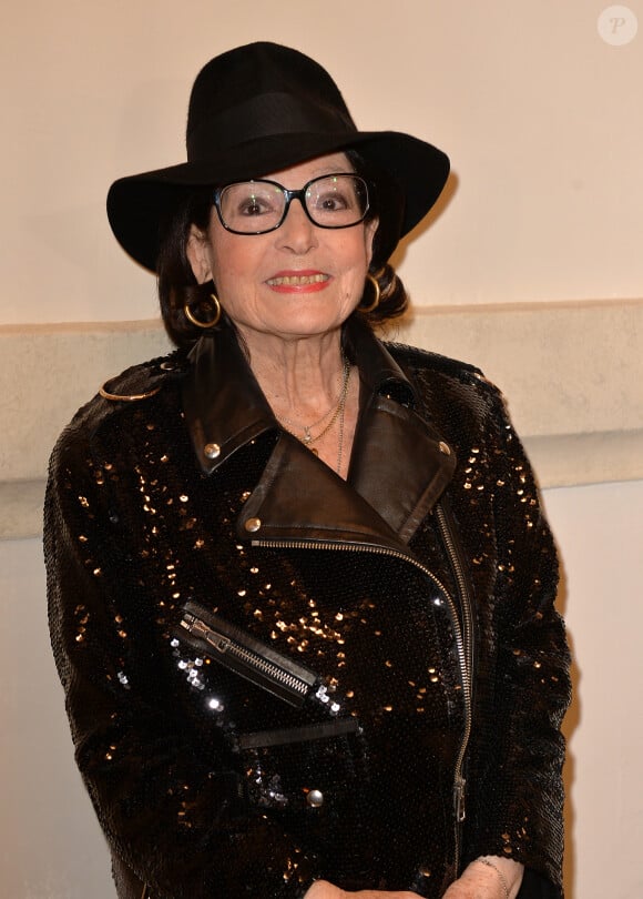 Nana Mouskouri lors du photocall du dernier défilé de mode Haute-Couture printemps-été 2020 "Jean-Paul Gaultier" au théâtre du Châtelet à Paris, France, le 22 janvier 2020. © Veeren-Clovis/Bestimage 