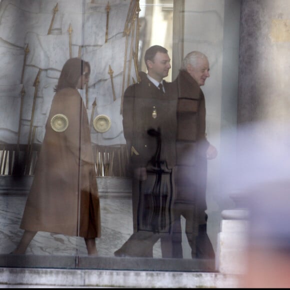 MAURIZIO REMMERT (PERE DE CARLA BRUNI) ET SA FEMME MARCIA DE LUCA - MARIAGE DE NICOLAS SARKOZY ET CARLA BRUNI AU PALAIS DE L'ELYSEE  