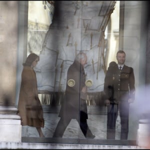 MAURIZIO REMMERT (PERE DE CARLA BRUNI) ET SA FEMME MARCIA DE LUCA - MARIAGE DE NICOLAS SARKOZY ET CARLA BRUNI AU PALAIS DE L'ELYSEE  