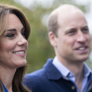 Le prince William, prince de Galles, et Catherine (Kate) Middleton, princesse de Galles, au centre sportif national de Bisham Abbey à Marlow, à l'occasion de la Journée mondiale de la Santé mentale, le 12 octobre 2023. 