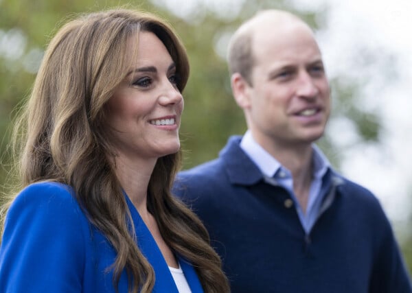 El Príncipe William, Príncipe de Gales, y Catherine (Kate) Middleton, Princesa de Gales, en el Centro Deportivo Nacional de la Abadía de Bisham en Marlow, en el Día Mundial de la Salud Mental, el 12 de octubre de 2023.