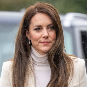 Kate Middleotn est atteinte d'un cancer
Kate Catherine Middleton, princesse de Galles, en visite au centre "Aberavon Leisure and Fitness" à Port Talbot.