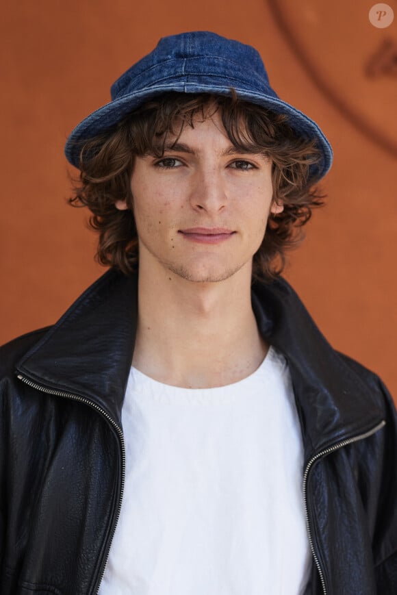 Schneider Vassili au village lors des Internationaux de France de tennis de Roland Garros 2024, à Paris, le 26 mai 2024. © Jacovides-Moreau/Bestimage