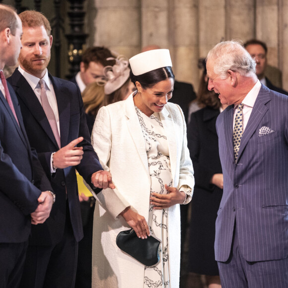 Cette proposition leur aurait pourtant permis de se voir mais il n'en fut rien puisqu'Harry l'a refusée
Le prince William, duc de Cambridge, le prince Harry, duc de Sussex, Meghan Markle, enceinte, duchesse de Sussex, le prince Charles, prince de Galles lors de la messe en l'honneur de la journée du Commonwealth à l'abbaye de Westminster à Londres le 11 mars 2019. 