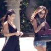 Kim Kardashian et Jennifer Lopez se retrouvent dans la villa qu'elles ont louée afin d'y organiser l'anniversaire de leur super copine Eva Longoria le 16 mars 2010 à Miami