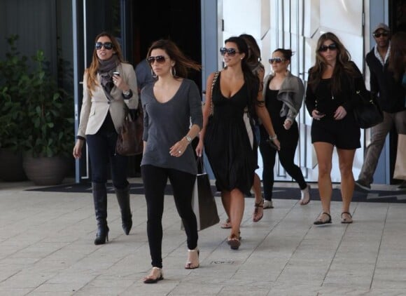 Eva Longoria, Kim Kardashian et Jennifer Lopez lors de la fête d'anniversaire d'Eva Longoria