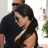 Kim Kardashian lors de la fête d'anniversaire d'Eva Longoria