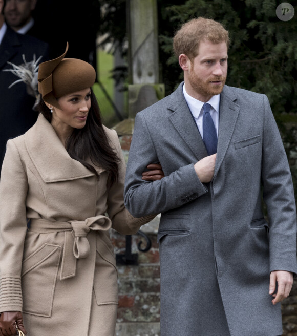 Le prince Harry et sa fiancée Meghan Markle - La famille royale d'Angleterre arrive à la messe de Noël à l'église Sainte-Marie-Madeleine à Sandringham, le 25 décembre 2017. 