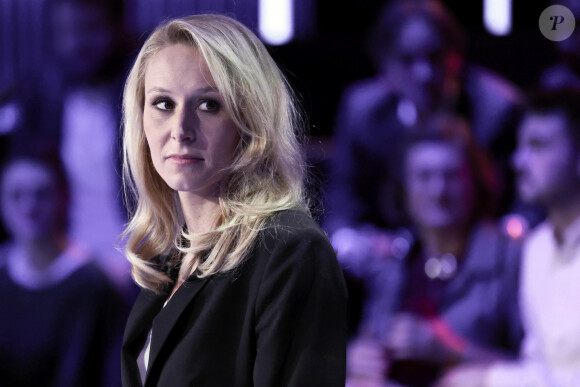 Marion Maréchal, Reconquete - Les principales têtes de liste aux élections européennes débattent sur le plateau de télévision CNEWS, présentés par Laurence Ferarri et Pierre de Vilno, Paris, le 30 mai 2024. © Stéphane Lemouton / Bestimage 