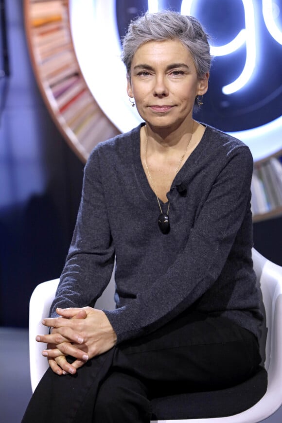 Portrait de Elisabeth Quin (La Grande Librairie France 5)