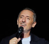 Exclusif - Gad Elmaleh - Show Solidarité Maroc, organisé par G.Elmaleh, R.Bougheraba et R.Frayssinet, au Dôme de Paris. Le 2 octobre 2023. Le show a fait salle comble devant 4000 personnes et a rapporté 435 000 euros. L'intégralité des recettes sera reversée au "fond spécial 126". © Cyril Moreau / Bestimage