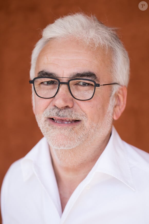 Pascal Praud au village lors des internationaux de tennis de Roland Garros à Paris, France, le 1 juin 2019. © Jacovides-Moreau/Bestimage