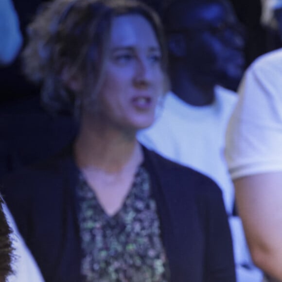 Quelques heures après son malaise, Pascale de La Tour de Pin a rassuré les téléspectateurs de C8.
Pascale De La Tour Du Pin sur le plateau de l'émission "TPMP", présentée par Cyril Hanouna et diffusée en direct sur C8 le 26 octobre 2023 © Jack Tribeca / Bestimage