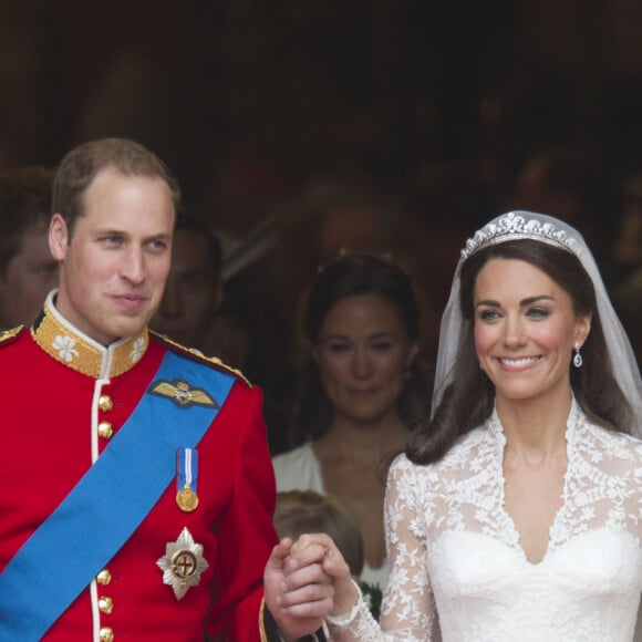 Le prince William devrait reconnaitre un détail au mariage où il est invité ce vendredi.
Mariage du prince William et de Kate Middleton, duc et duchesse de Cambridge à Westmnster Abbey.