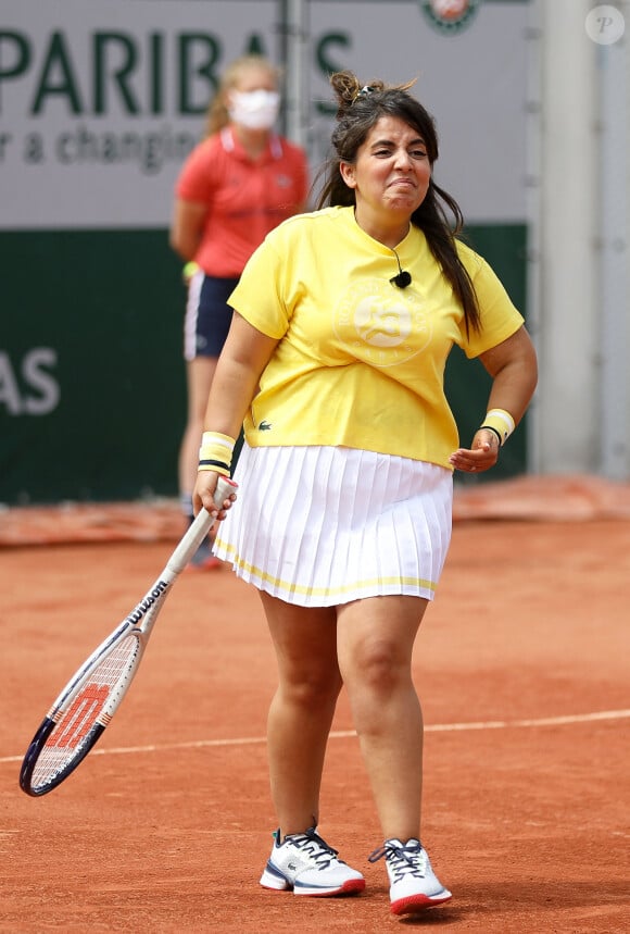 Inès Reg lors de la finale de la saison 3 de "Stars, Set et Match" au profit d'associations caritatives en marge des Internationaux de France de tennis à Roland Garros à Paris, France, le 10 juin 2021. © Dominique Jacovides/Bestimage