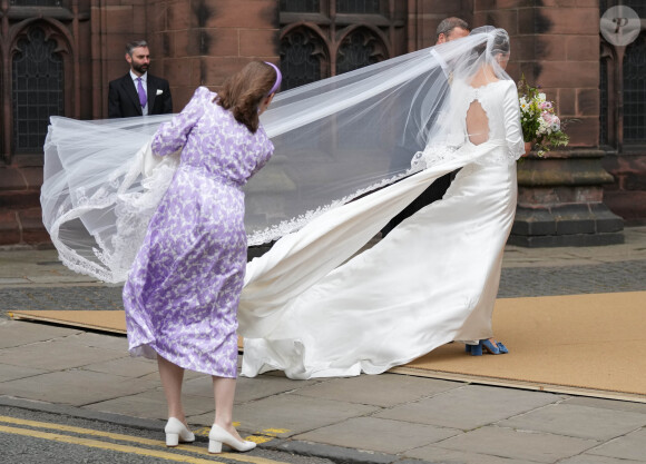 Olivia Henson - Mariage du duc de Westminster, Hugh Grosvenor, et Olivia Henson en la cathédrale de Chester. Le 7 juin © Julien Burton / Bestimage 