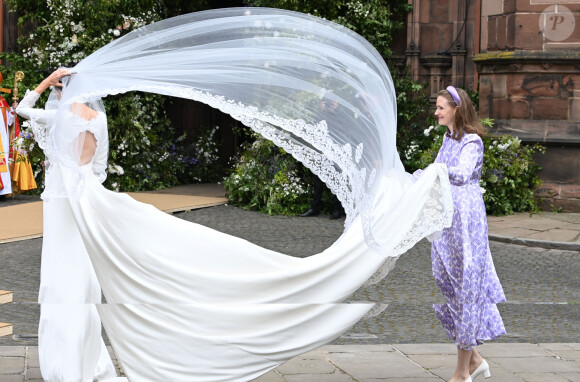 Olivia Henson - Mariage du duc de Westminster, Hugh Grosvenor, et Olivia Henson en la cathédrale de Chester. Le 7 juin © Justin Goff / Bestimage 