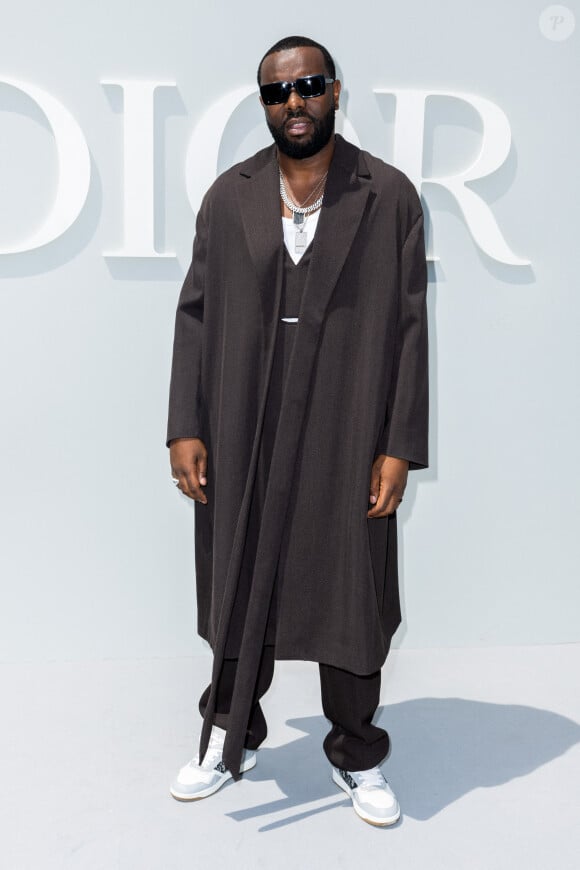 Gims - Les célébrités au défilé Dior "Collection Homme Prêt-à-Porter Printemps/Eté 2024" lors de la Fashion Week de Paris (PFW), le 23 juin 2023. © Olivier Borde- Bertrand Rindoff Petroff / Bestimage 