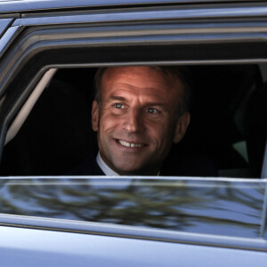 Le président Emmanuel Macron et sa femme Brigitte sont allés voter au Touquet, pour les élections européennes le 9 juin 2024. © Stéphane Lemouton / Bestimage 