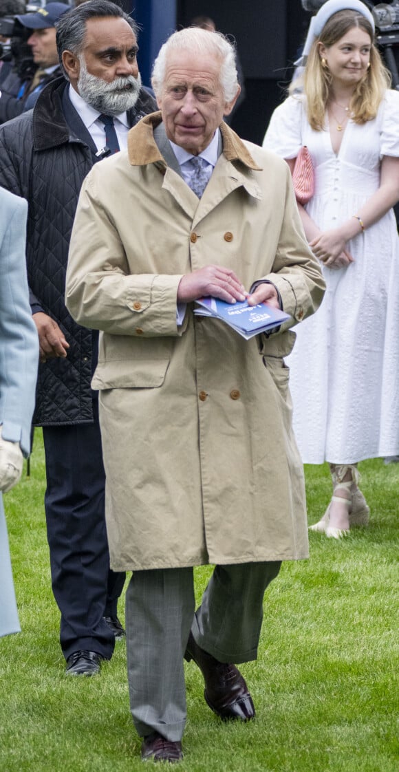 Le roi Charles III d'Angleterre au Lady Day du premier jour du Derby d'Epsom à Epsom Downs, Royaume Uni, le 31 mai 2024. © GoffPhotos/Bestimage