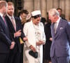 Véritable grand-père gâteau avec George, Charlotte et Louis, enfants de Kate et William, il voudrait l'être tout autant avec Archie et Lilibet, enfants de Meghan et Harry
Le prince William, duc de Cambridge, le prince Harry, duc de Sussex, Meghan Markle, enceinte, duchesse de Sussex, le prince Charles, prince de Galles lors de la messe en l'honneur de la journée du Commonwealth à l'abbaye de Westminster à Londres le 11 mars 2019.