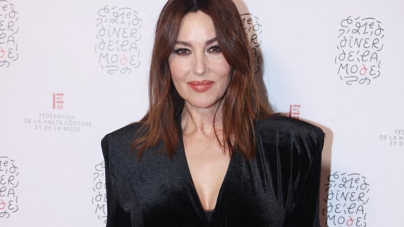 Monica Bellucci : Premier mariage raté et oublié, ennuis avec le fisc, rapprochement avec Alain Delon... Découvrez sa face cachée !