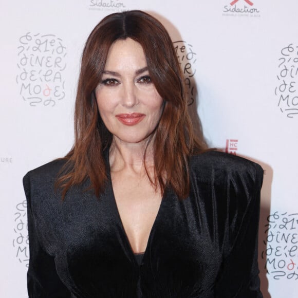 Monica Bellucci revient sur les écrans ce mercredi dans le film "Paris Paradis"
Monica Bellucci au "Diner de la mode", soirée "Sidaction", à Paris pour l'association de lutte contre le sida, à Paris, France. Photo par Jerome Domine/ABACAPRESS.COM