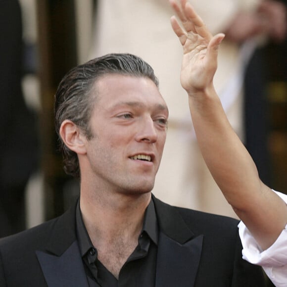 L'actrice italienne Monica Bellucci et son mari, l'acteur français Vincent Cassel, à leur arrivée au Palais des Festivals pour la projection du film de Rachid Bouchareb 'Indigenes' lors du 59ème Festival de Cannes, à Cannes, France, le 25 mai 2006. Photo par Hahn-Nebinger-Orban/ABACAPRESS.COM