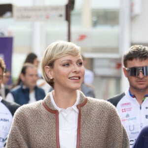 La princesse Charlène de Monaco assiste à l'arrivée de la 10ème édition de la randonnée cycliste caritative St Tropez à Monaco organisée par le COCC (Champagne & Oyster Cycling Club of Monaco) au profit de la Princesse Charlène de Monaco le 5 mai 2024. © Olivier Huitel / Pool Monaco / Bestimage
