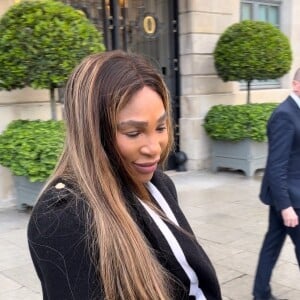 Exclusif - Serena Williams à la sortie de l'hôtel Ritz à Paris.