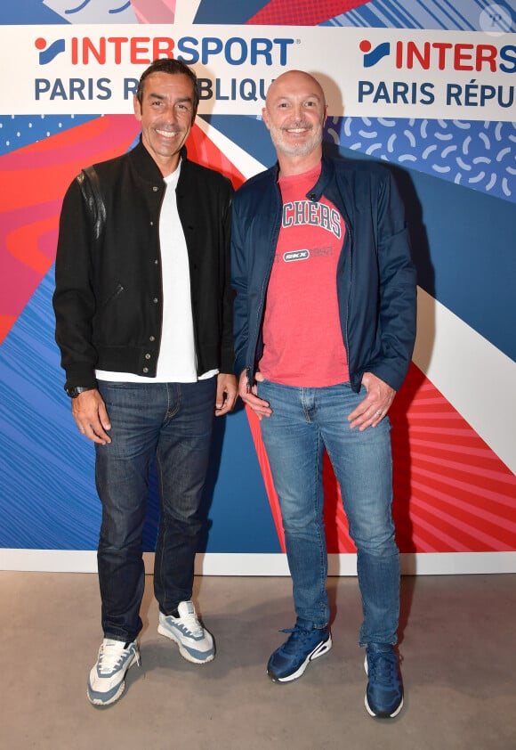 Robert Pirès, Frank Leboeuf lors de l'inauguration d'un magasin Intersport Paris République à Paris le 5 juin 2024. © Veeren / Bestimage 