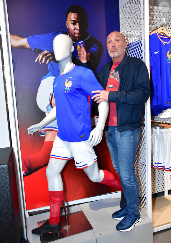 Frank Leboeuf lors de l'inauguration d'un magasin Intersport Paris République à Paris le 5 juin 2024. © Veeren / Bestimage 