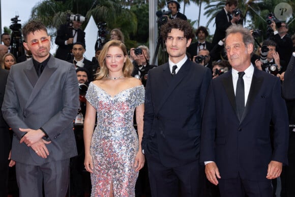 Raphaël Quenard, Léa Seydoux, Louis Garrel, Vincent Lindon - Montée des marches du film " Le deuxième acte " pour la cérémonie d'ouverture du 77ème Festival International du Film de Cannes, au Palais des Festivals à Cannes. Le 14 mai 2024 © Olivier Borde / Bestimage 