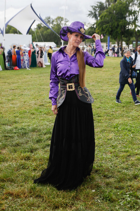 Semi-exclusif - Sophie Thalmann - People au prix de Diane à l'hippodrome de Chantilly, France, le 16 juin 2024. © Christophe Clovis / Bestimage  Semi Exclusive Photocall during the 175th edition of the Prix de Diane Longines at Chantilly racecourse on june 16th 2024 