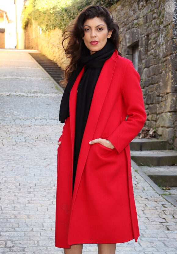 Nawell Madani n'a pas le coeur à rire
Rendez-vous avec Nawell Madani pour le film "C'est tout pour moi" lors de la 26ème édition du Festival du film de Sarlat. © Patrick Bernard/Bestimage