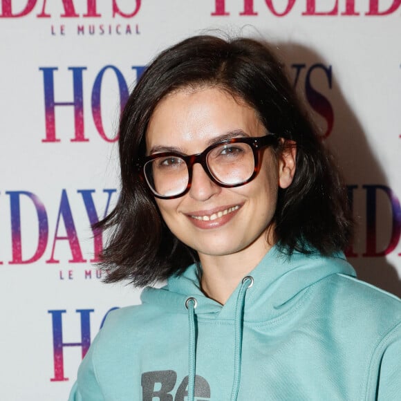 Lucie Bernardoni au photocall du spectacle "Holidays" à l'Alhambra à Paris, France, le 6 octobre 2023. © Christophe Clovis/Bestimage