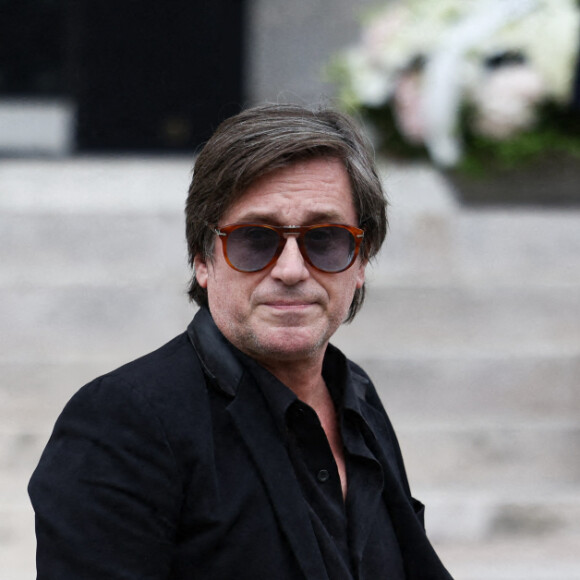 Thomas Dutronc arrive aux obsèques de Françoise Hardy au crématorium du Père Lachaise à Paris le 20 juin 2024 Photo by Raphael Lafargue/ABACAPRESS.COM